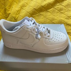 White Women’s Nike Air Force 1’s. Size 12